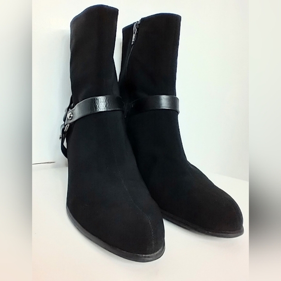 STUART WEITZMAN GORTEX HARNESS BOOTIES - Picture 8 of 9